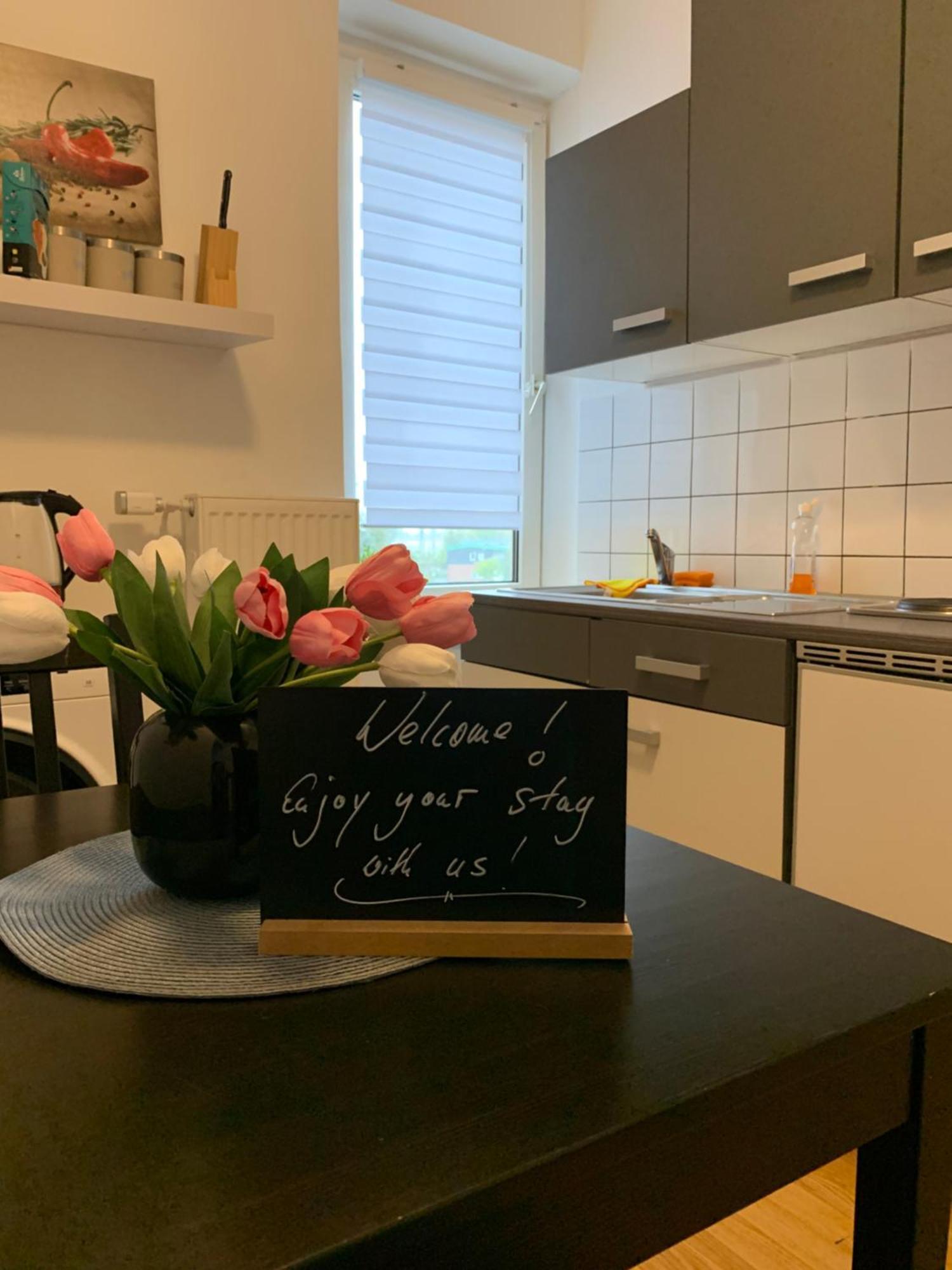Praktische City Apartments Direkt Am Hauptbahnhof 노이뮌스터 외부 사진