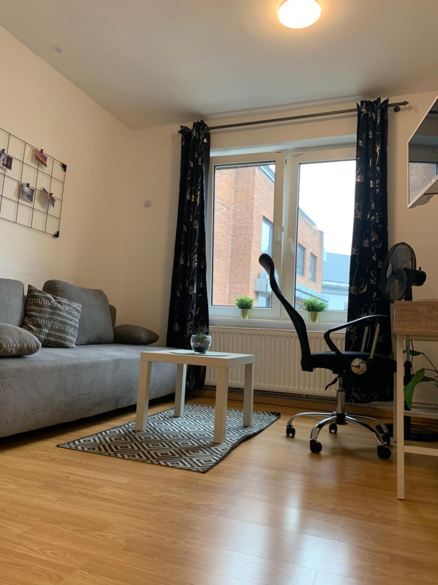 Praktische City Apartments Direkt Am Hauptbahnhof 노이뮌스터 외부 사진