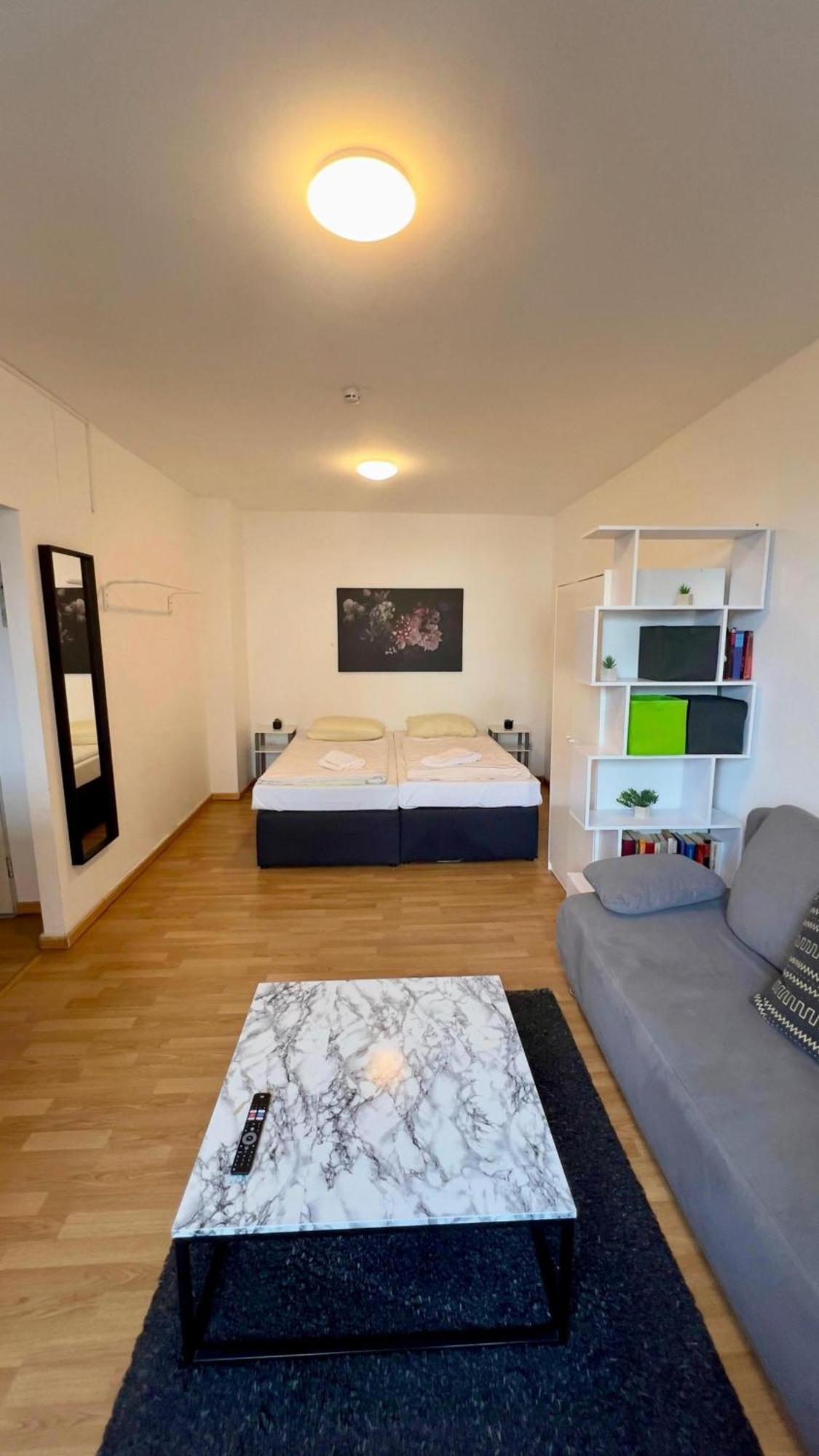 Praktische City Apartments Direkt Am Hauptbahnhof 노이뮌스터 외부 사진