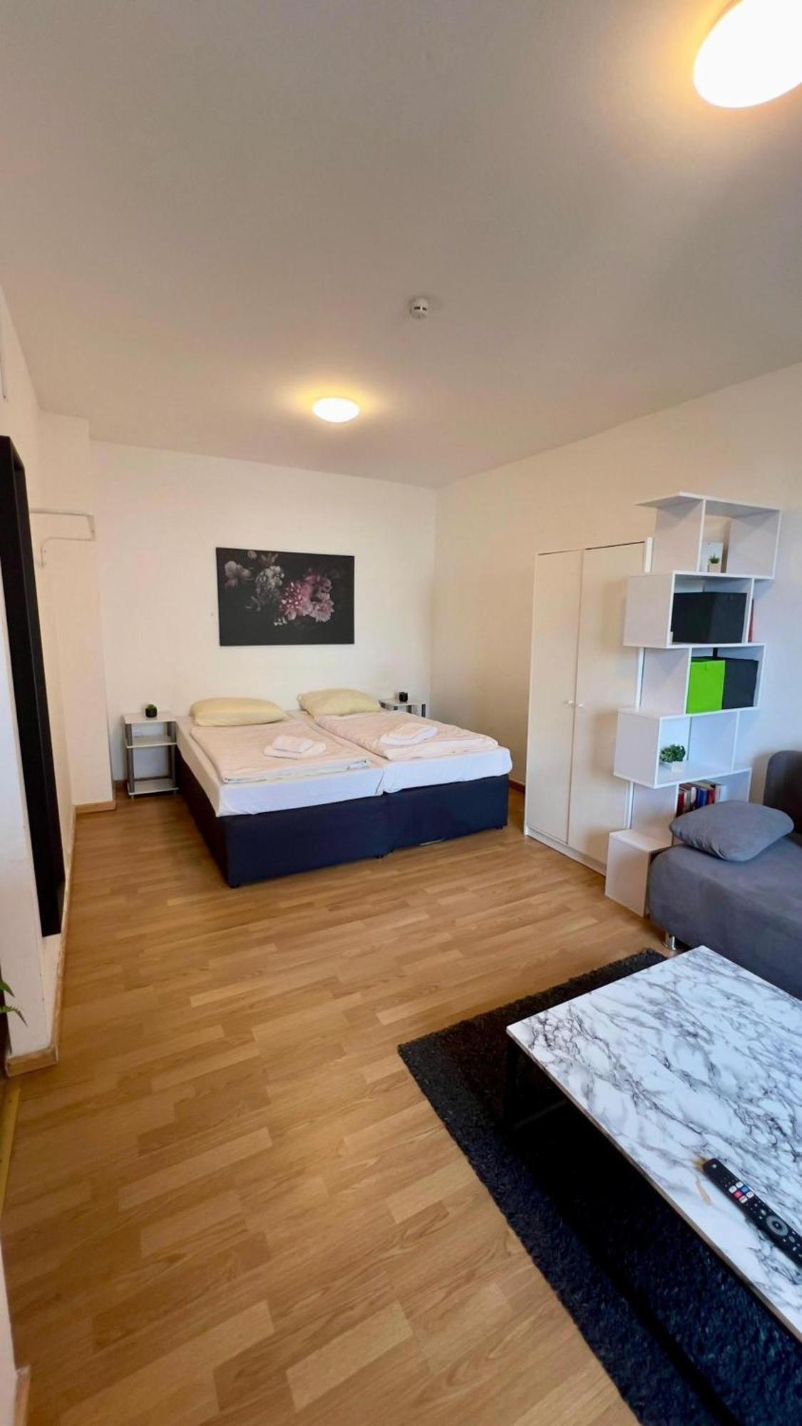 Praktische City Apartments Direkt Am Hauptbahnhof 노이뮌스터 외부 사진